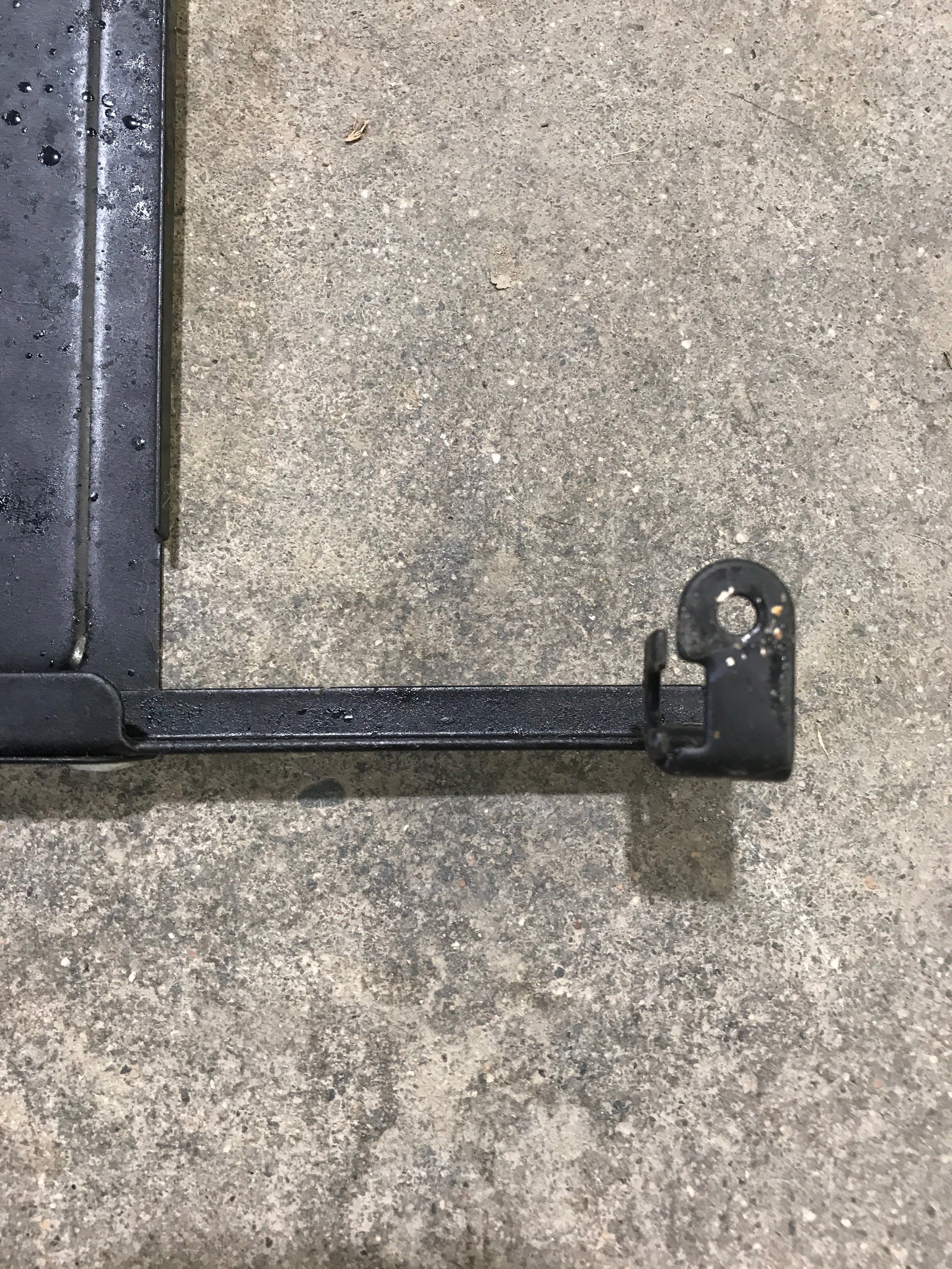 Used Wedgewood/Atwood Stove Bi fold Cover for R2136BB