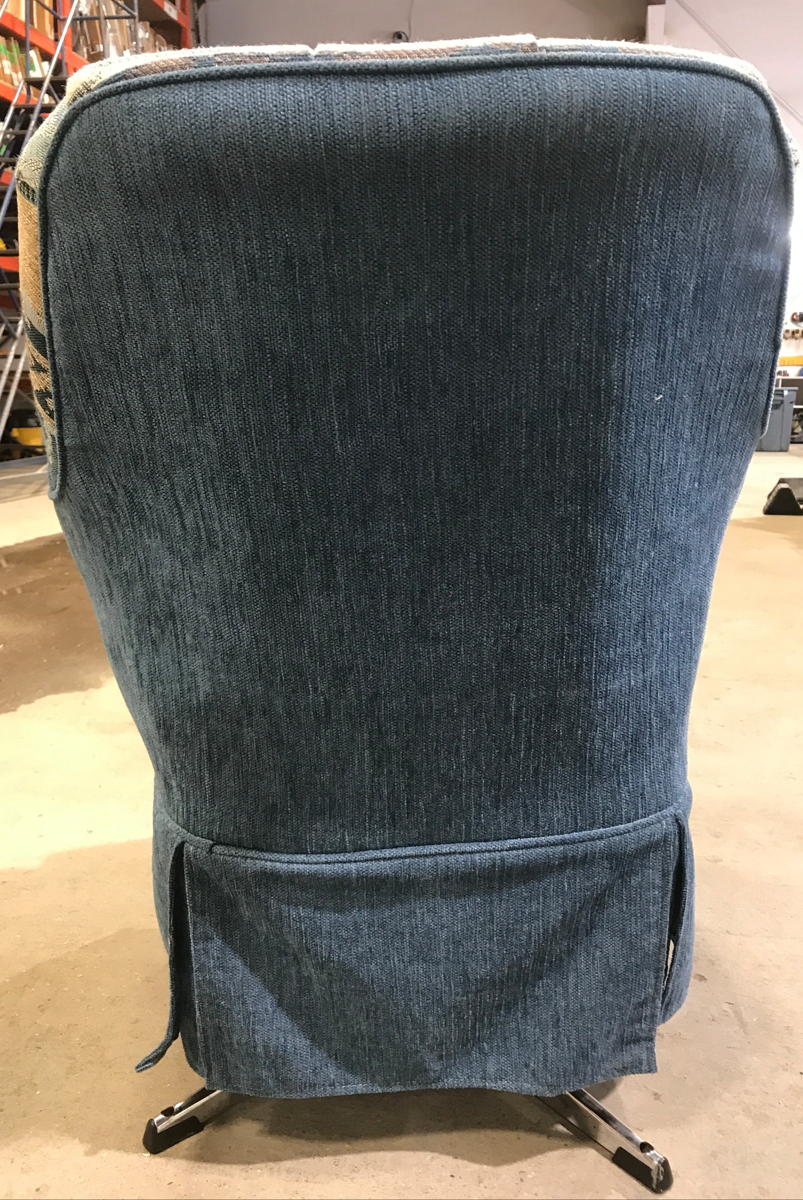 Used RV Chair - 33" H x 20" W x 19" D