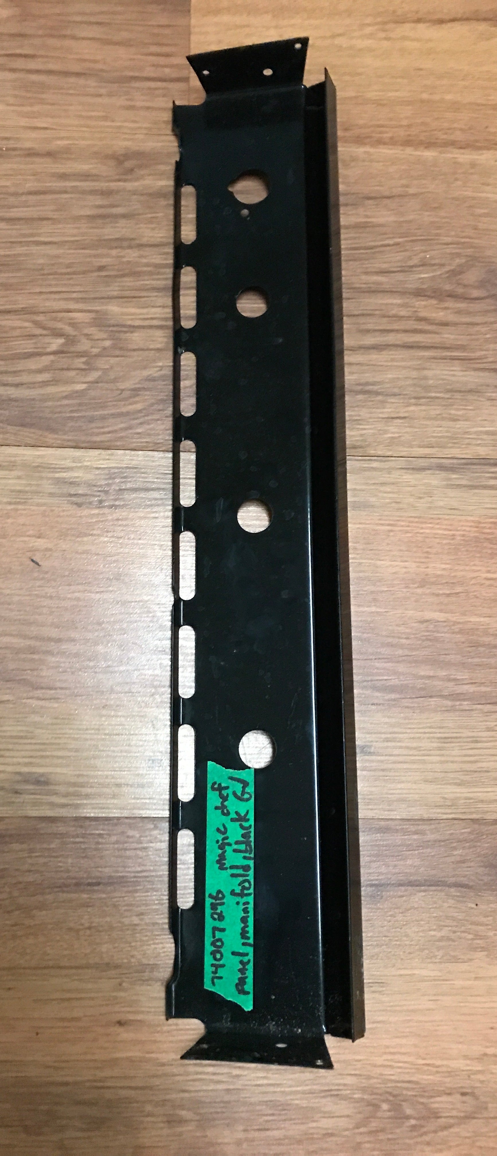 Used Magic Chef Oven Manifold Panel 74007296 - Young Farts RV Parts