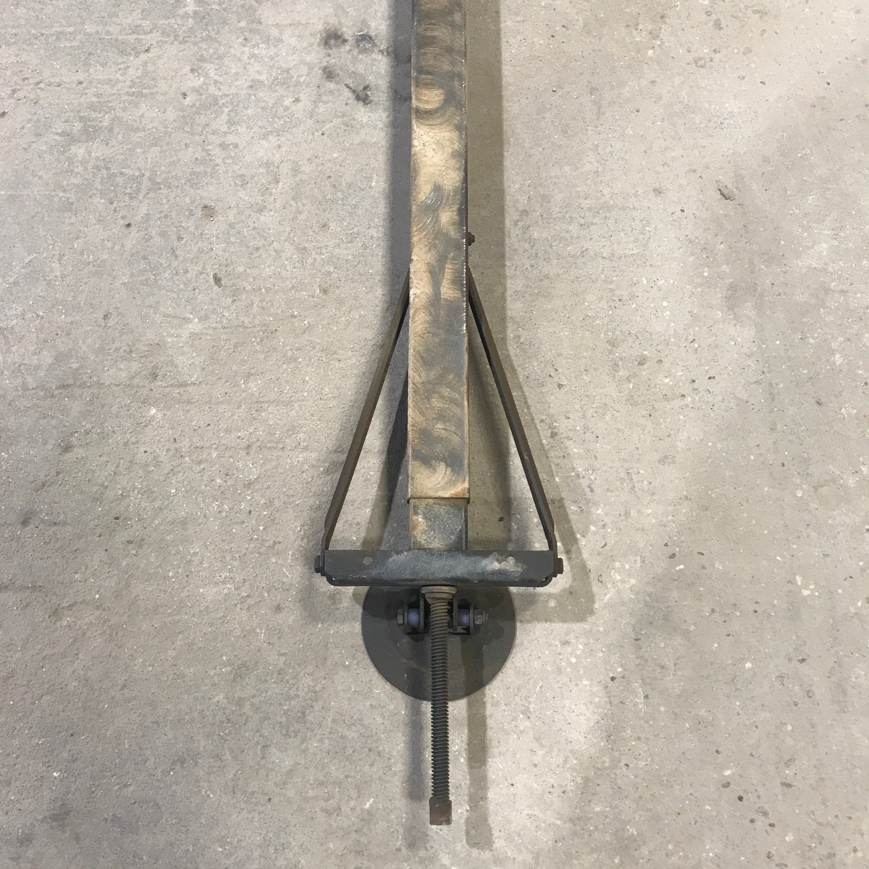 Used BAL Telescopic Stabilizer Jack 79"
