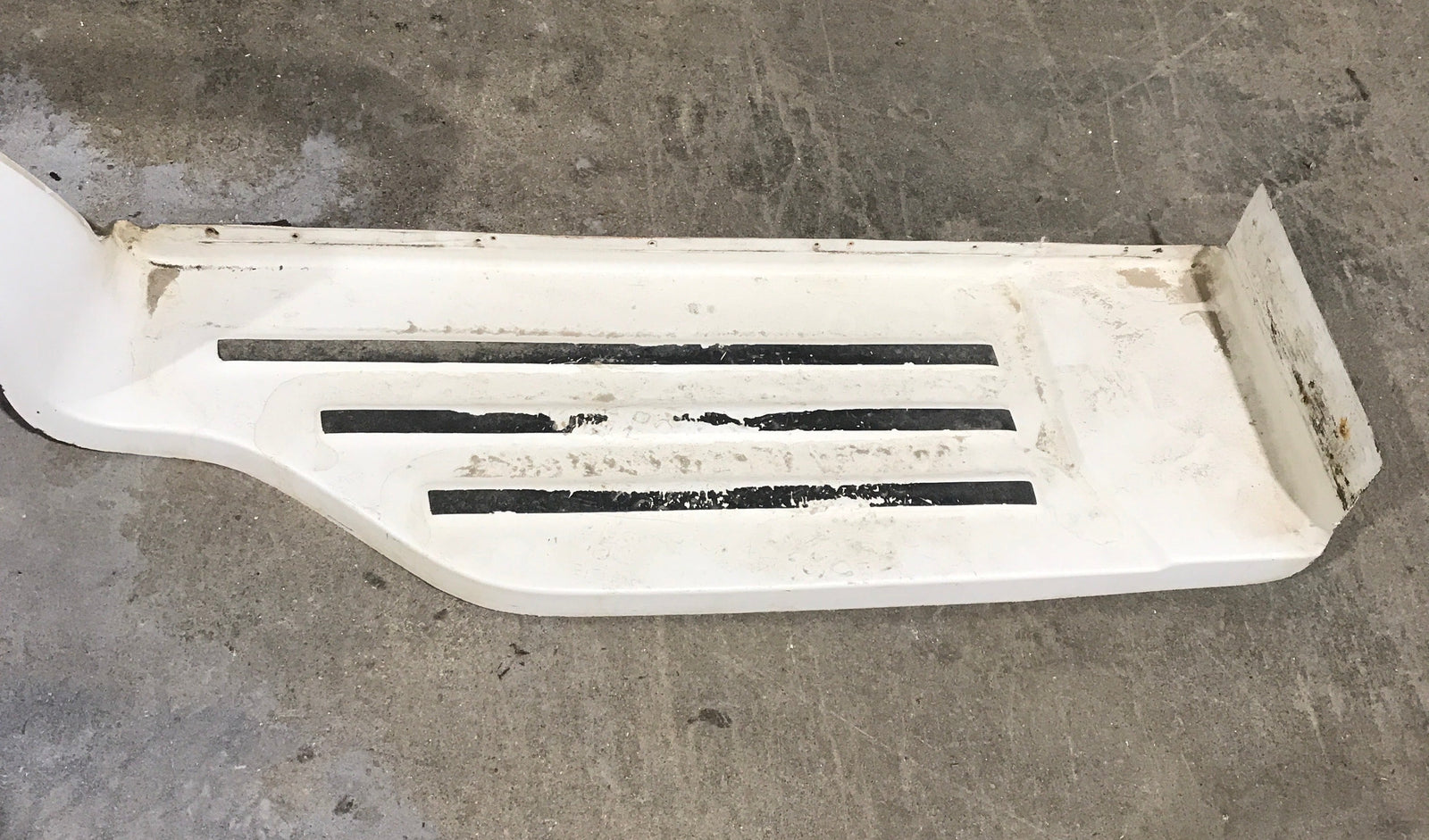 Used 1997 FORD F350 Motorhome Front Fender Running Board - Drivers Side