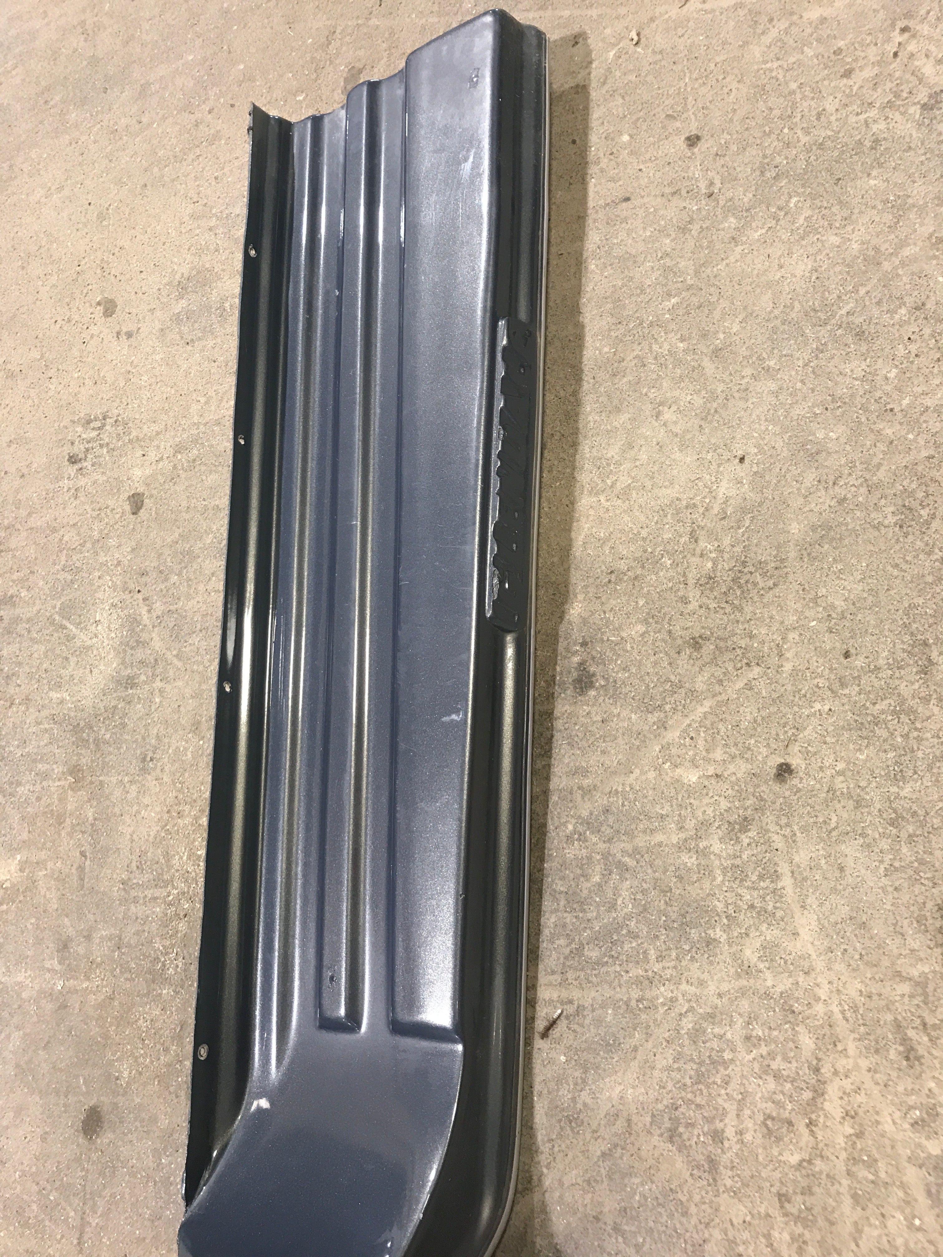 Used 1990 FORD F350 Motorhome Front Fender Running Board - Drivers Side - Young Farts RV Parts