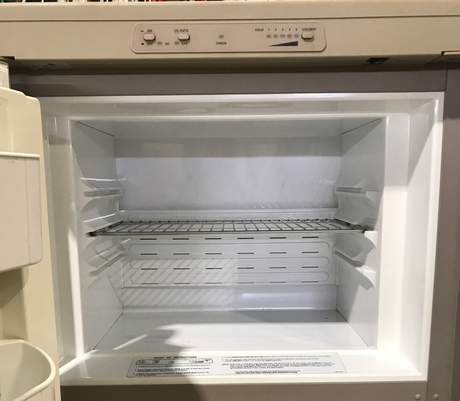 Used Complete Dometic RM3662 Fridge 2-WAY