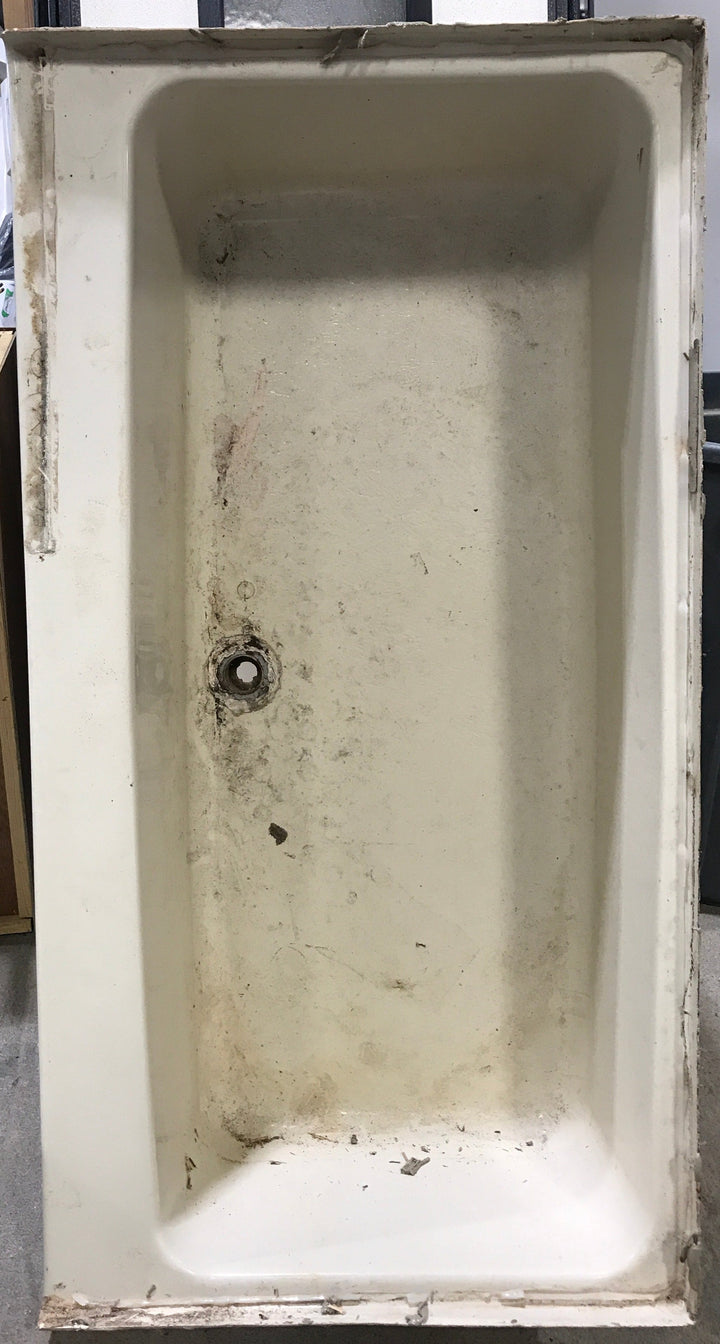 Used RV Bath Tub 46” L x 24” W - Center Drain