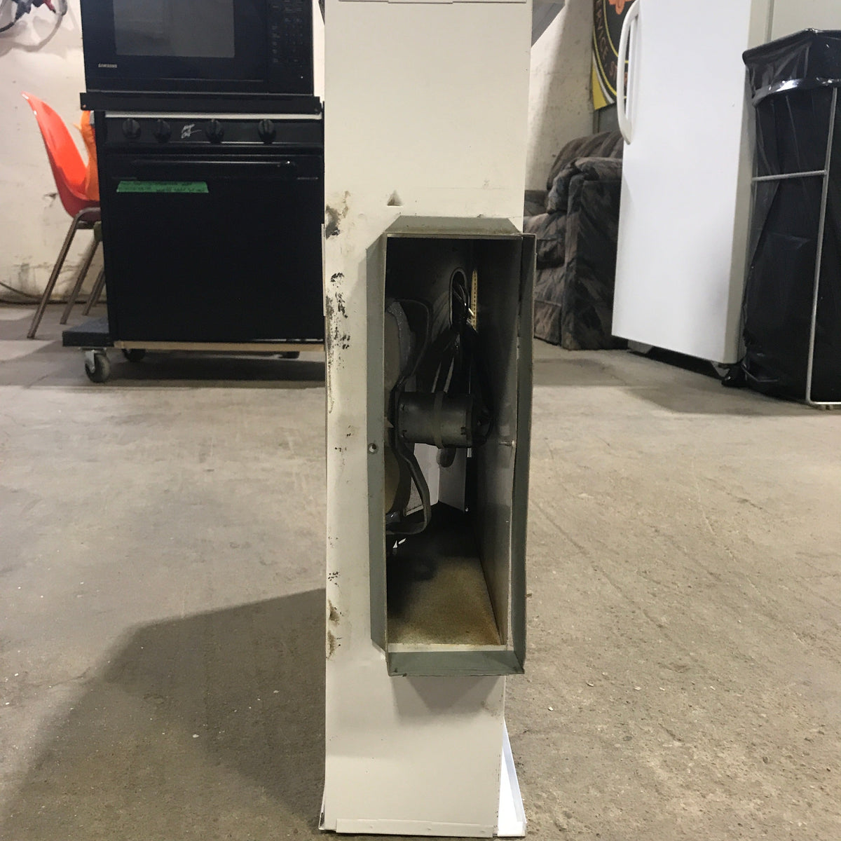 Used Jensen RV Range Hood Fan - R0522500