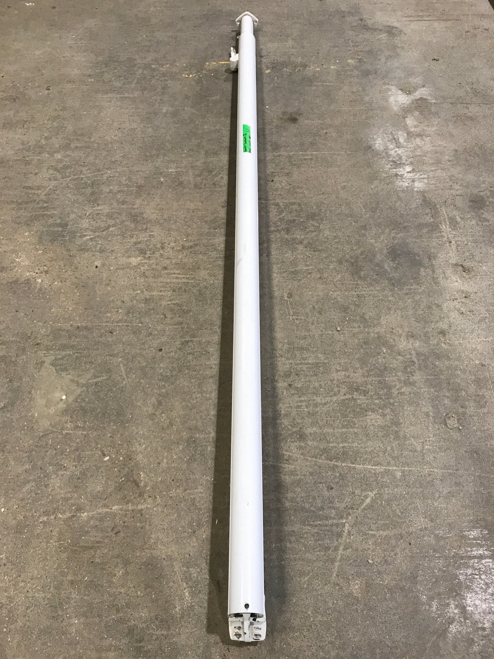 Used Dometic Sunchaser II Single Manual Arm