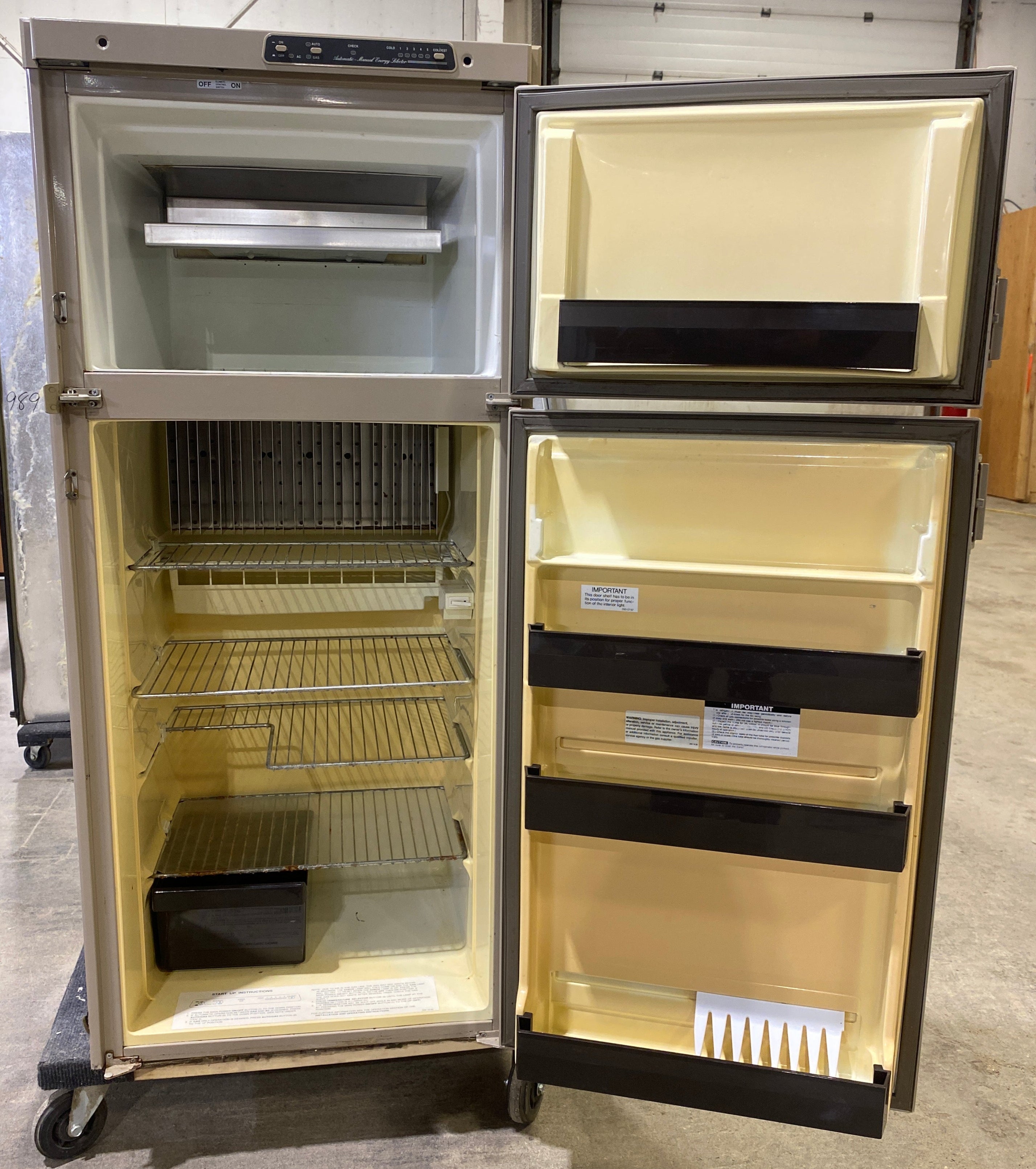 Used Complete Dometic Fridge, 2-Way - RM2611