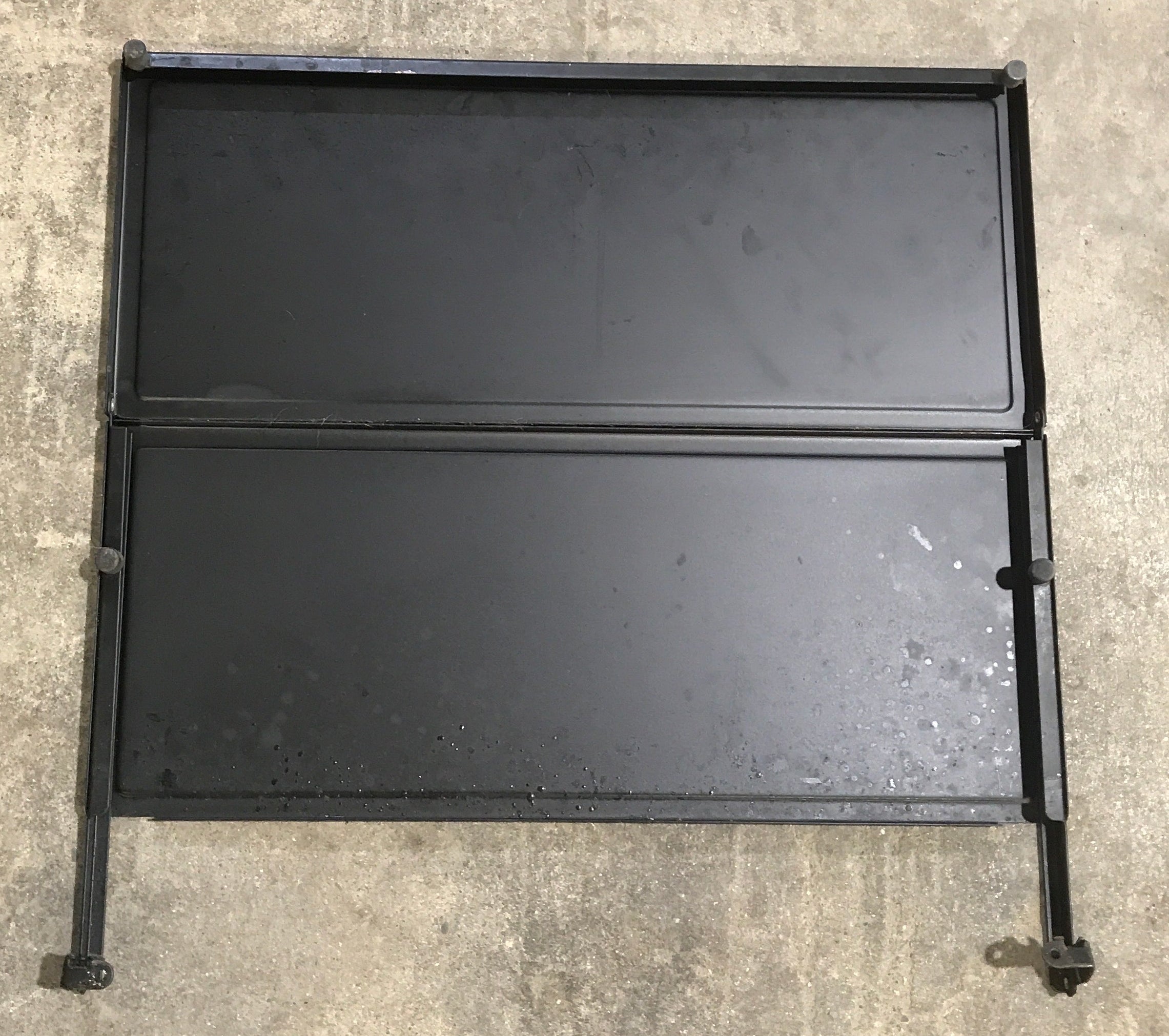 Used Wedgewood/Atwood Stove Bi fold Cover for R2136BB