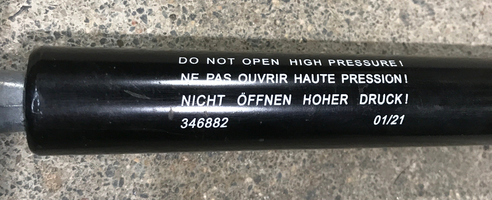 Used LCI Awning Arm Gas Strut 346882