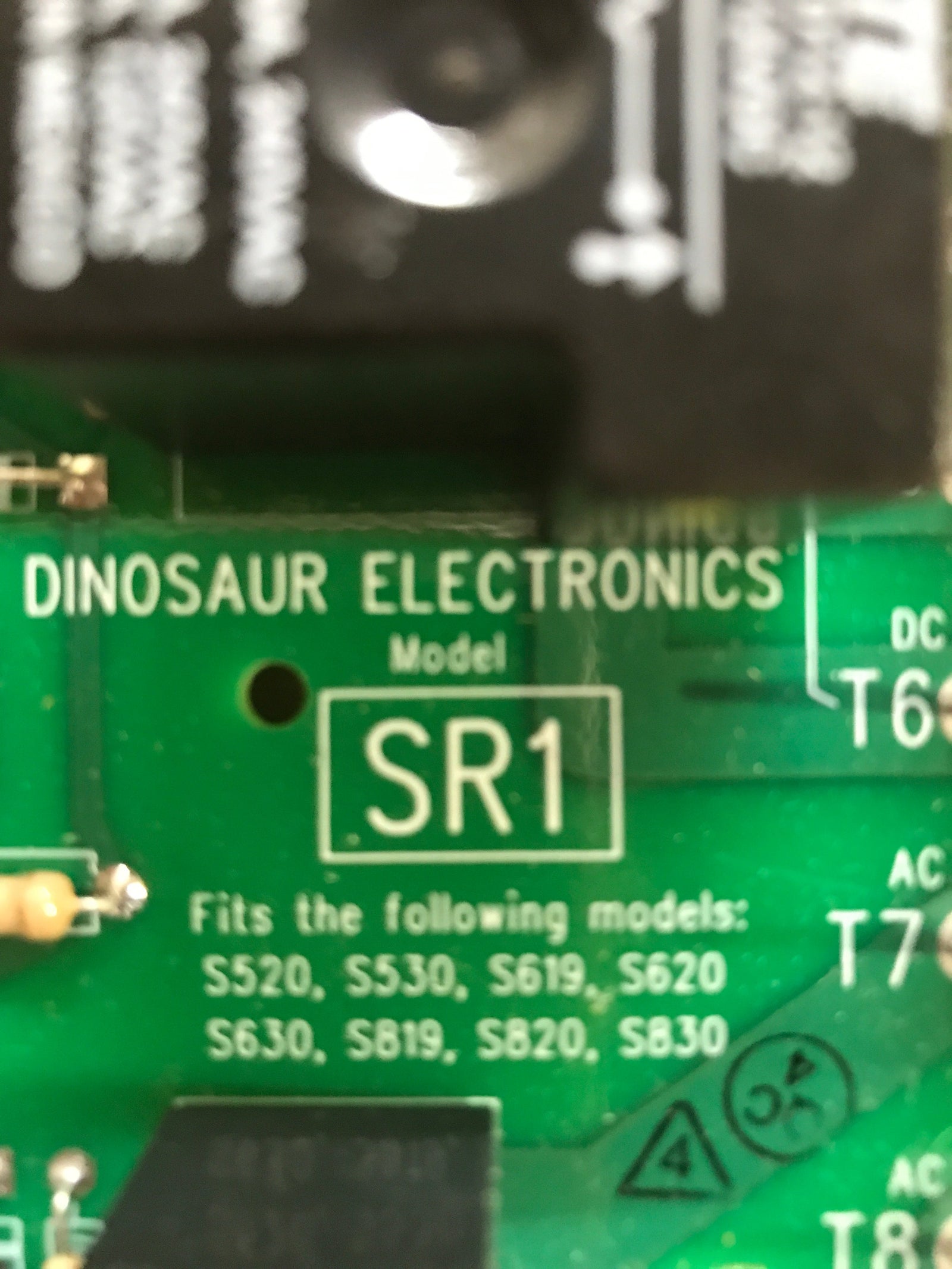 Used Dinosaur Electronics Refrigerator Main Power Control Board - SERVEL SR1