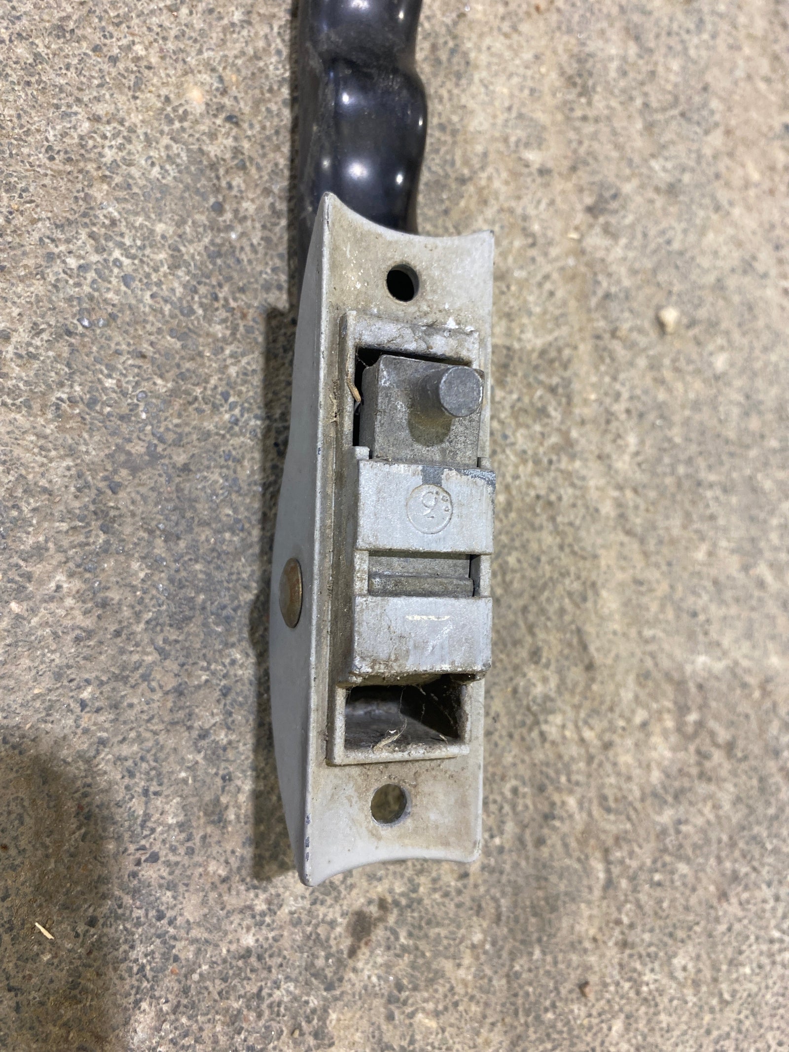 Used Dometic / A&E Lift Handle - 830644