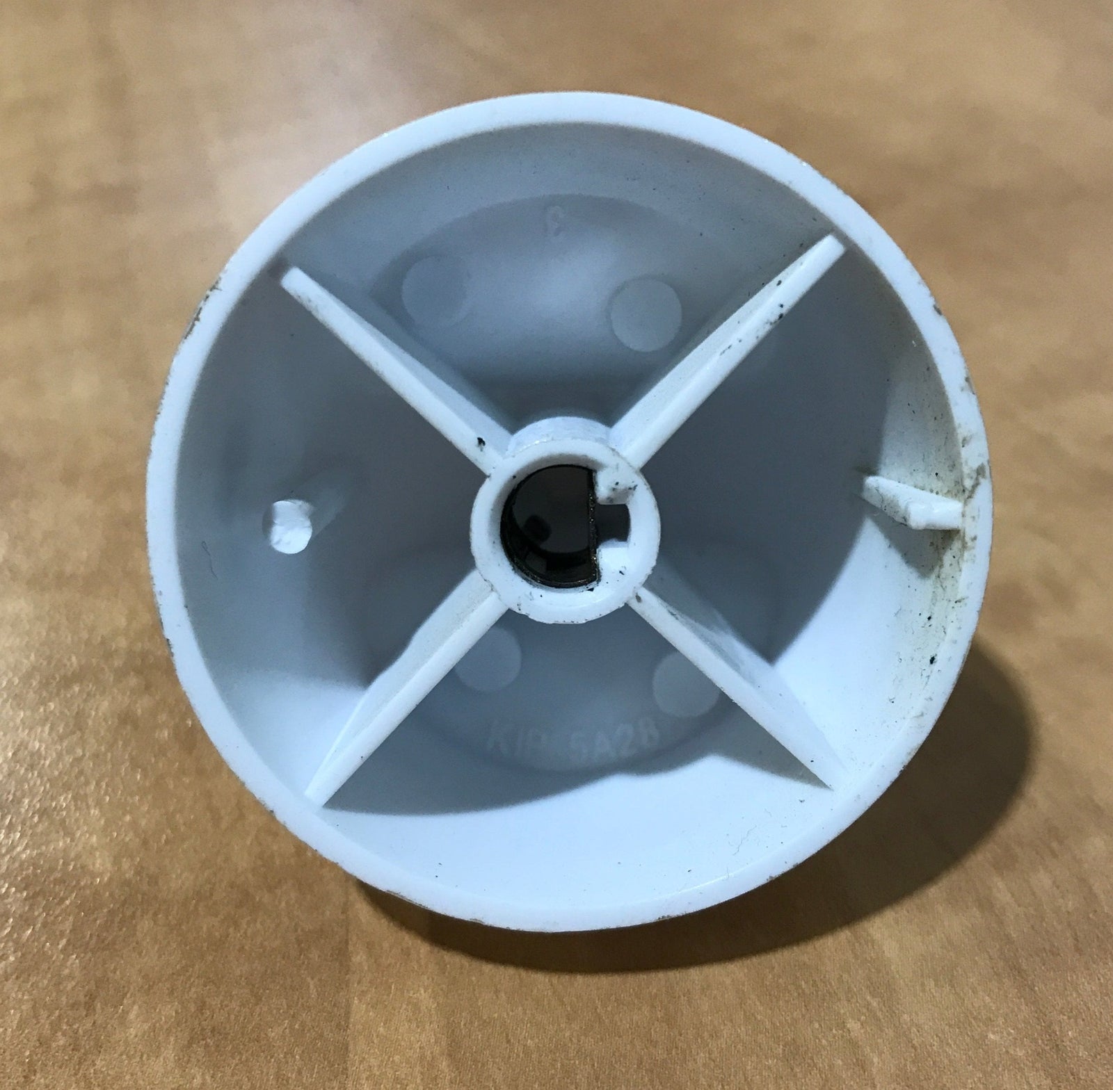 Used Magic Chef Oven Knob - 74007279
