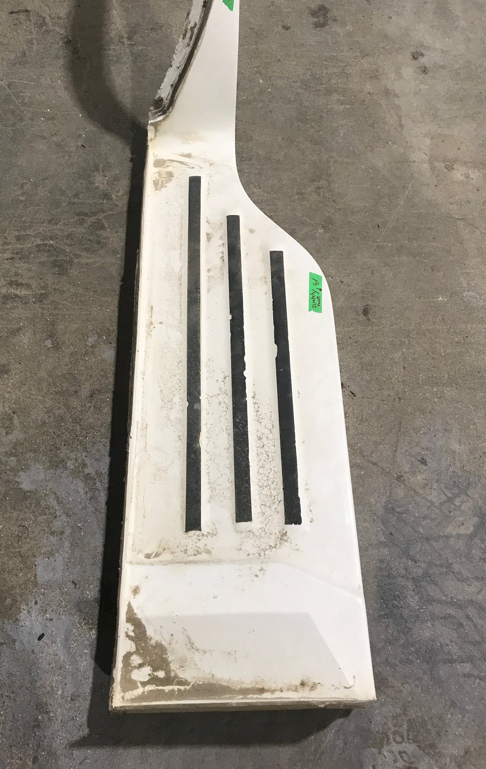 Used 1997 FORD F350 Motorhome Front Fender Running Board - Passenger Side