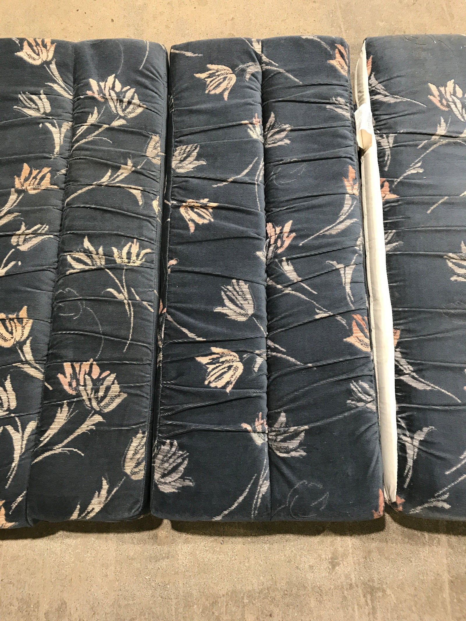 USED Dinette Cushion Set- 4 piece 2 @ 37