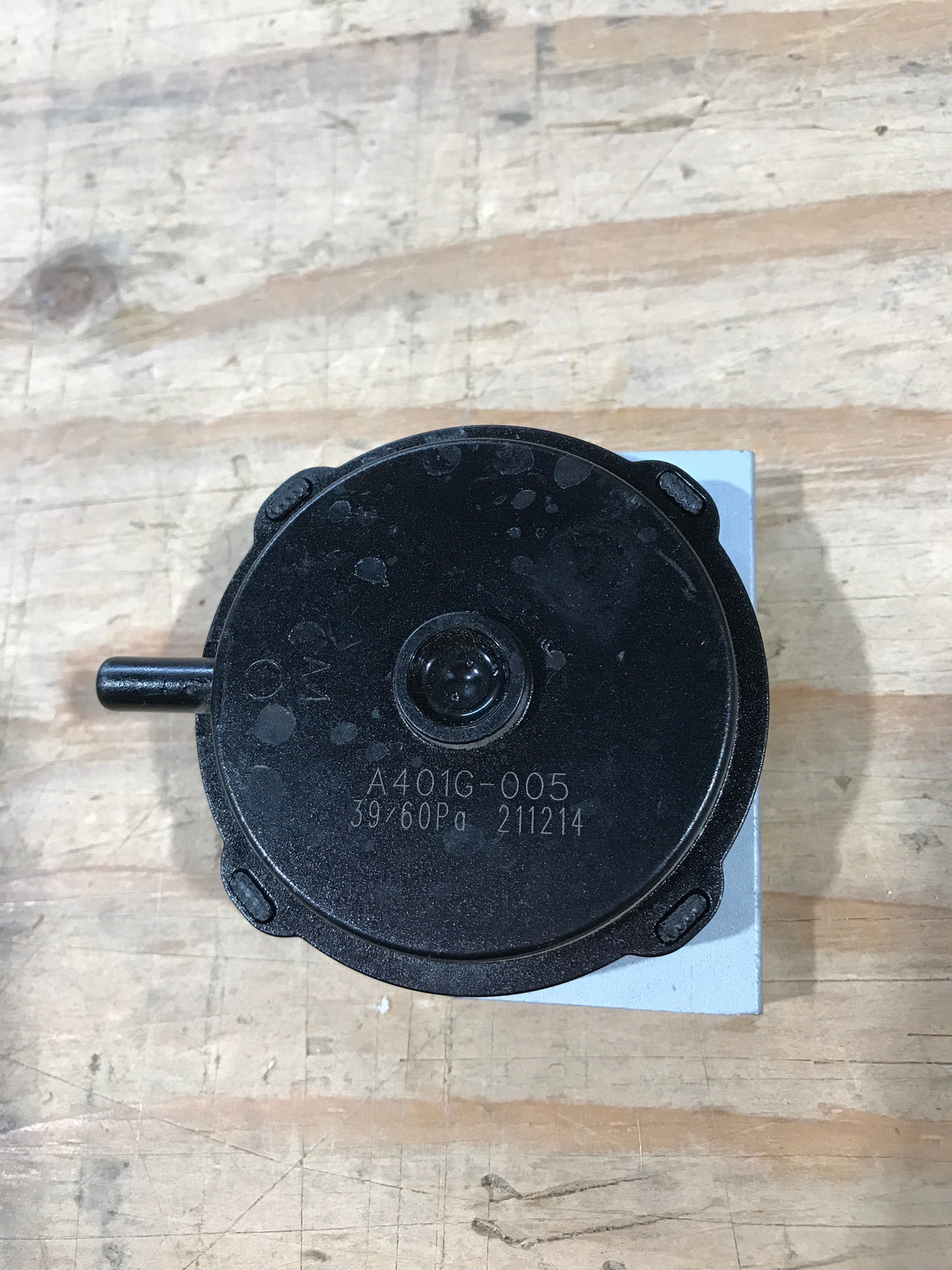 Used Furrion Exhaust Pressure Switch - C-FWH09A-006