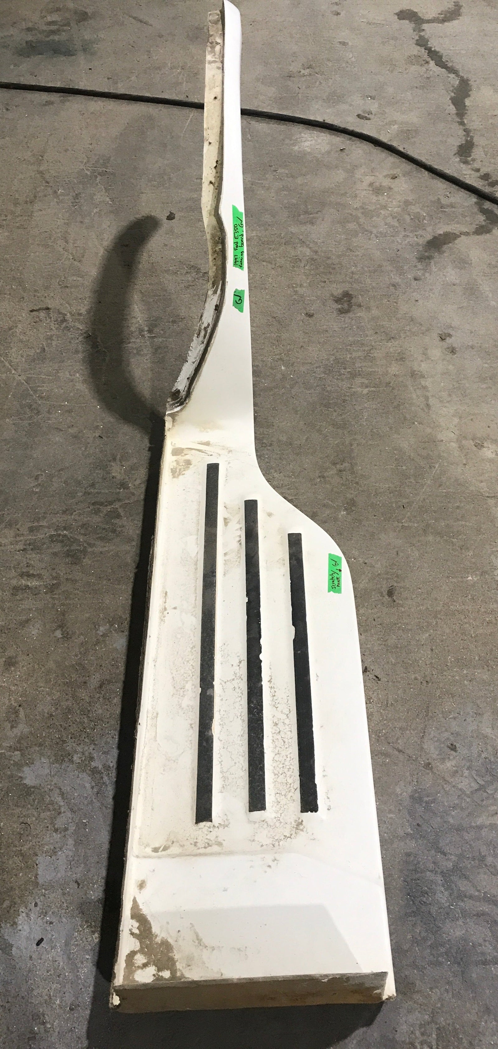 Used 1997 FORD F350 Motorhome Front Fender Running Board - Passenger Side