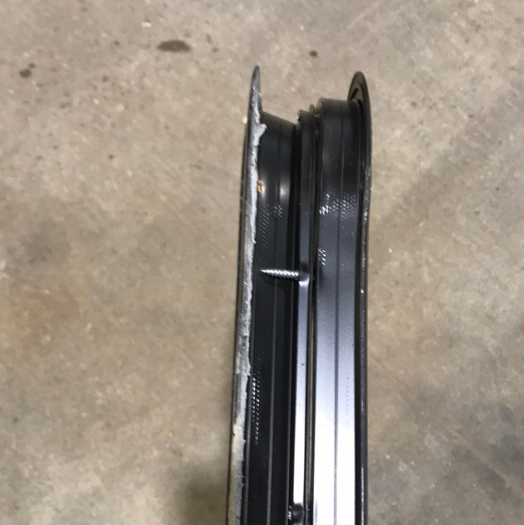 USED Black Radius Opening Window : 23