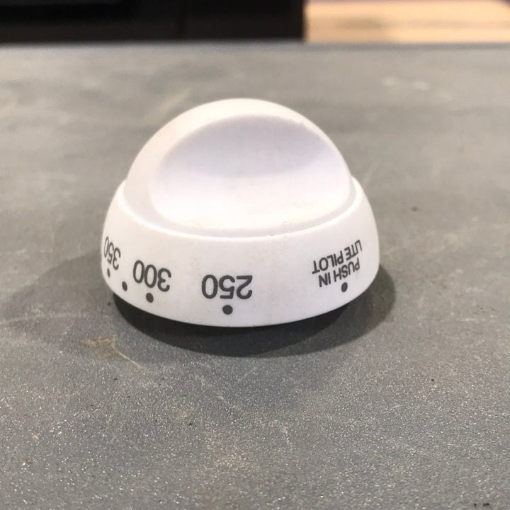Used SUBURBAN Oven Knob 140256 - Young Farts RV Parts