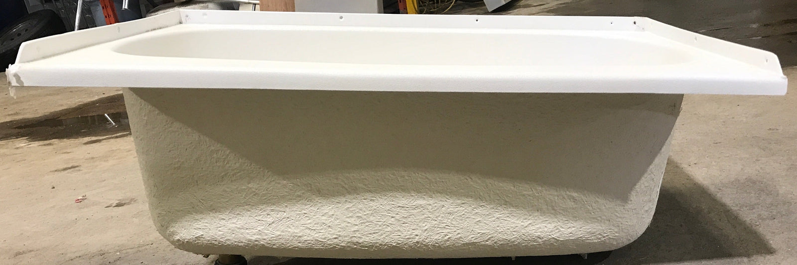 Used RV Bath Tub 36” L x 24 W ” - Left Hand Drain