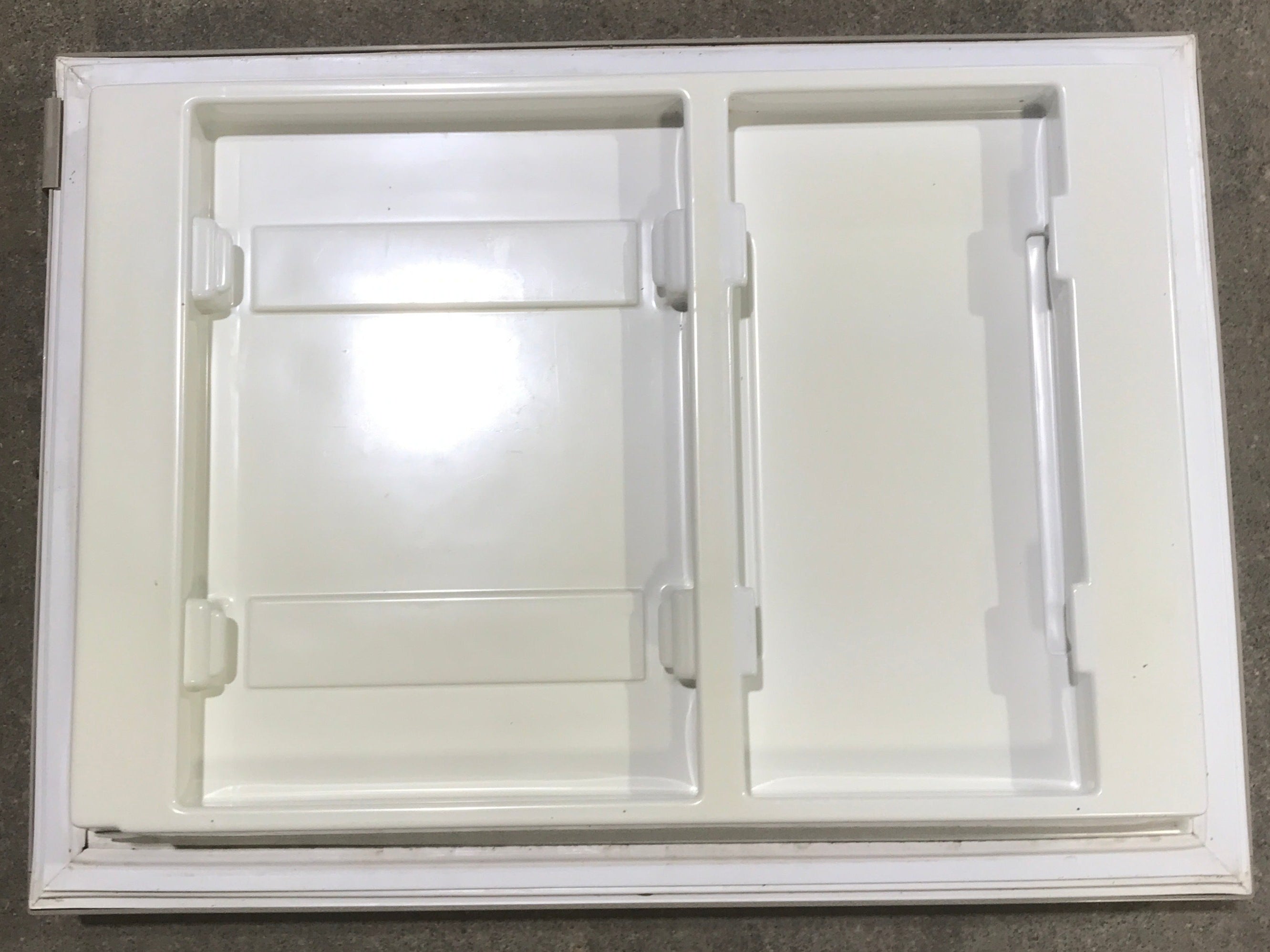 Used Dometic Freezer Door Complete 2932561141