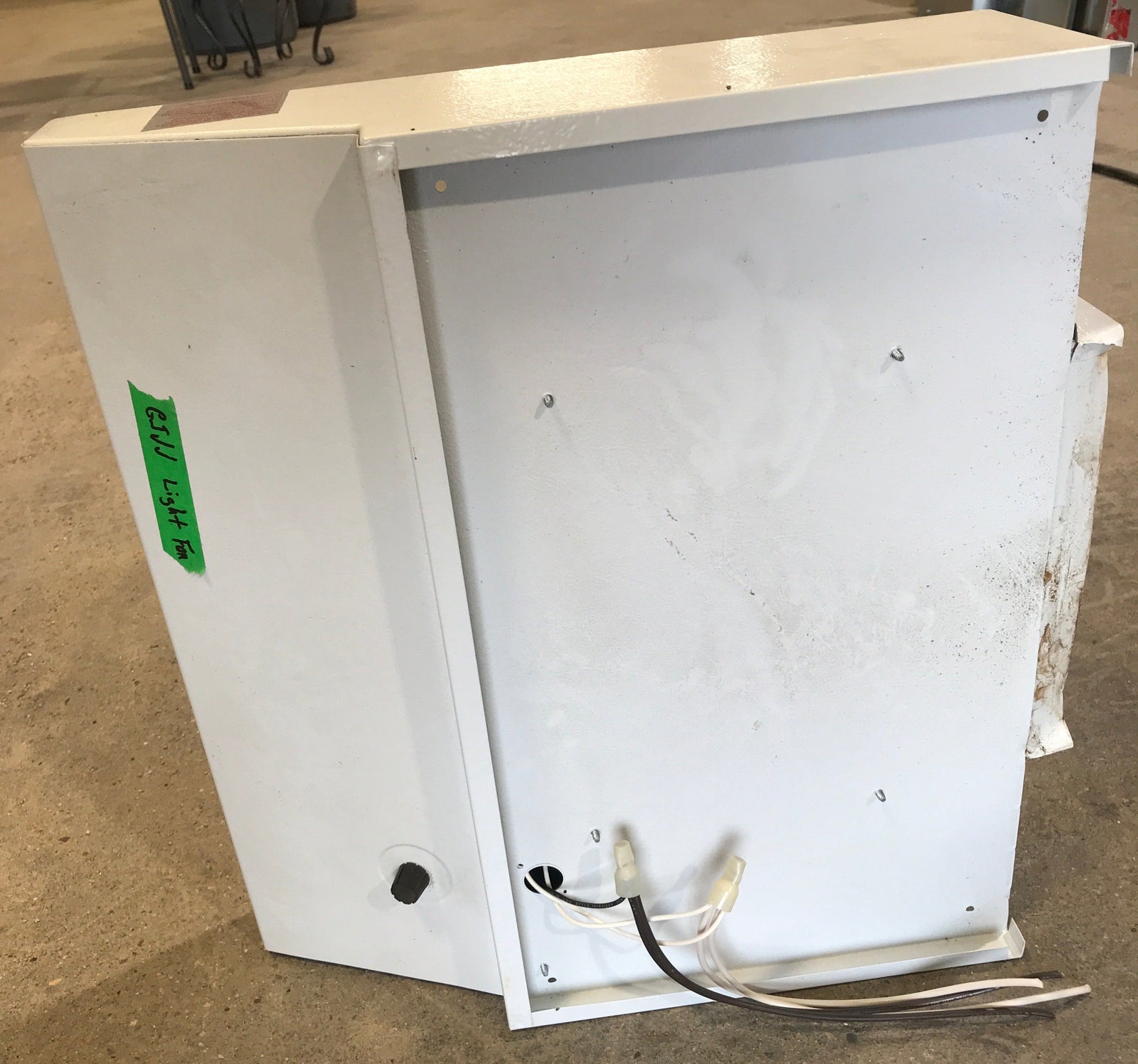 Used Ventline RV Range Hood Fan CC317-2