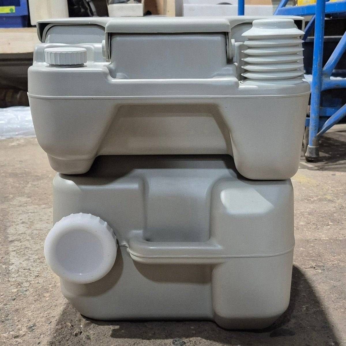 Complete RV Pro Portable Toilet, Hand Pump Flush, 20 L (5.3 Gal), Grey - N35Z515 - Young Farts RV Parts