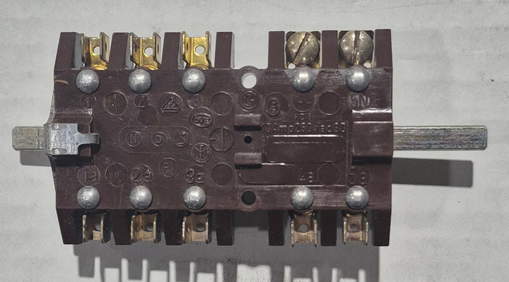 Dometic Refrigerator Selector Switch for RM761 - Young Farts RV Parts