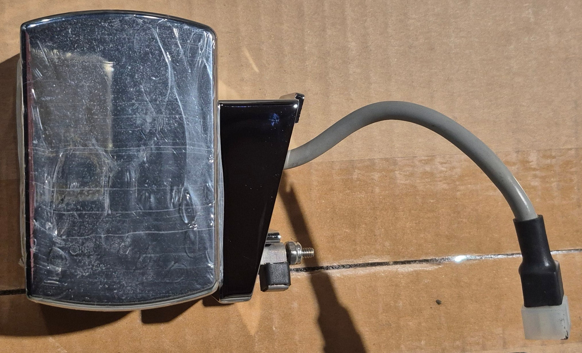 Intec CCD Camera 1/4" B&W Velvac Side View Mirror - CVC281MIVMC - Young Farts RV Parts