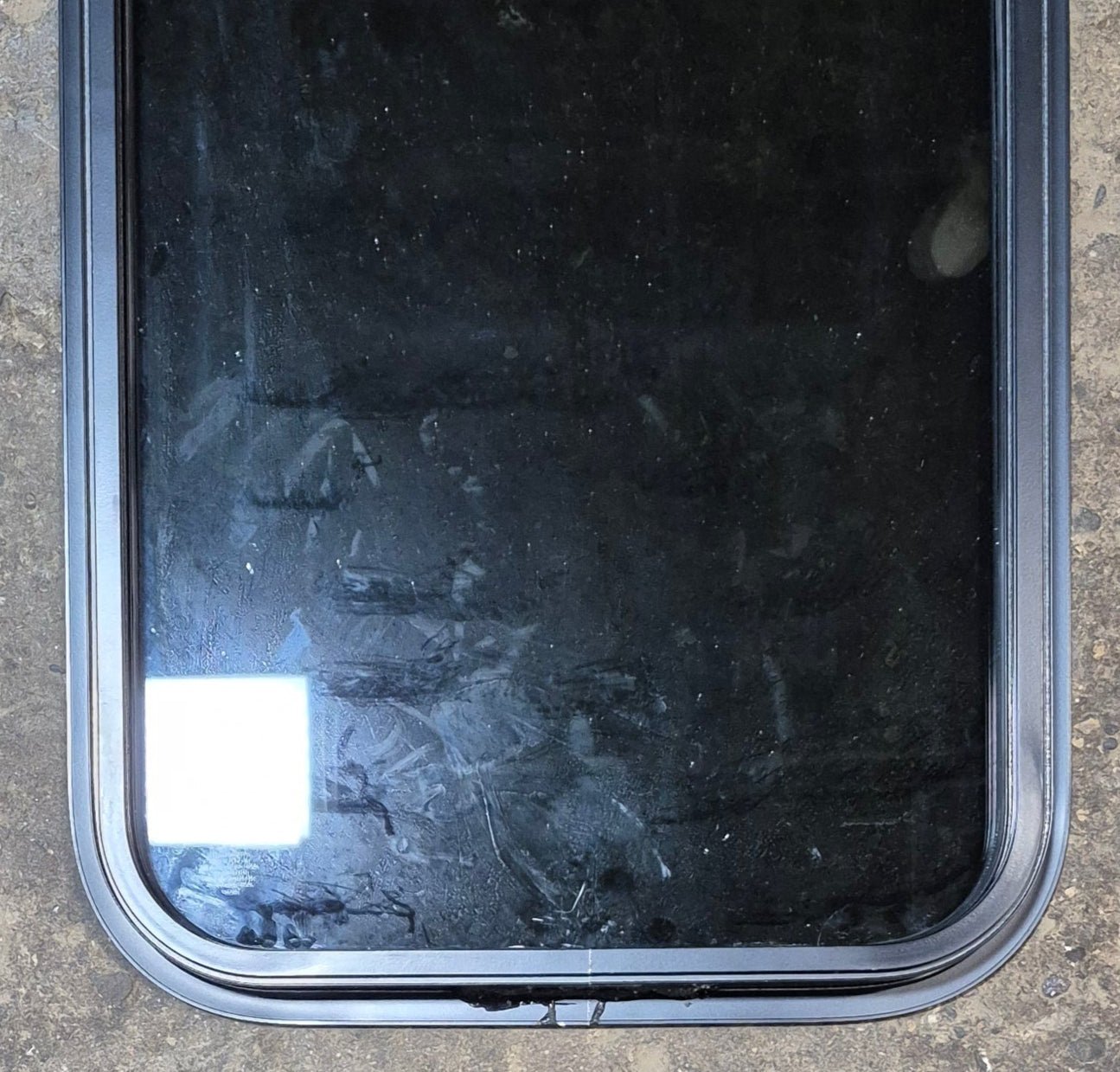 NEW Lippert V000398586 18" W x 30" H Vertical RV Non - Opening Window - Young Farts RV Parts