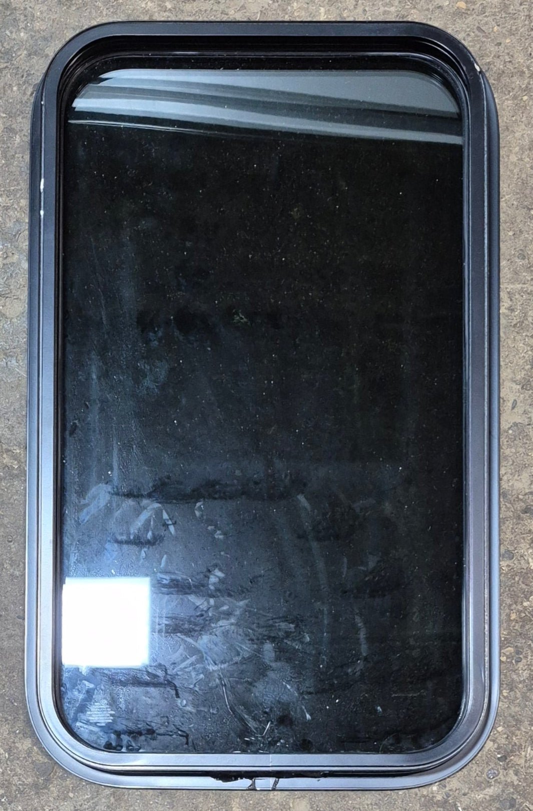 NEW Lippert V000398586 18" W x 30" H Vertical RV Non - Opening Window - Young Farts RV Parts