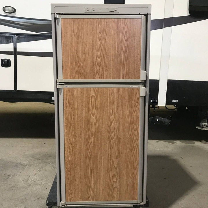 Used Complete Dometic Fridge, 2-Way - RM3662 - Refrigerators