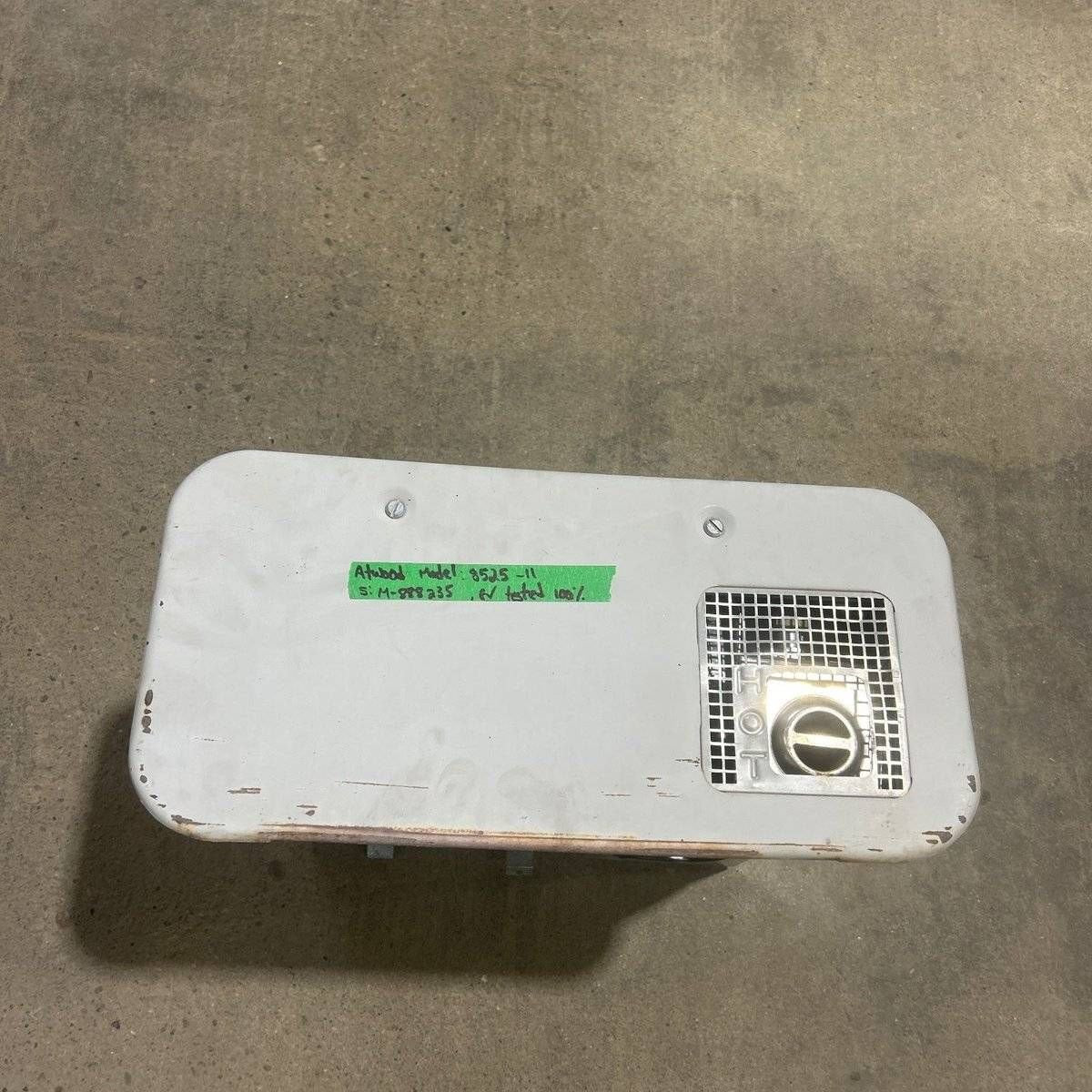 25000 BTU USED 8525 II HYDROFLAME RV Propane Furnace - Furnaces