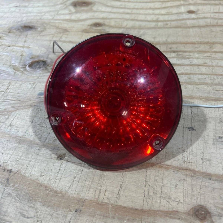 Used RV Tail Light Assembly DOT-STI-07 - Tail Light Assembly