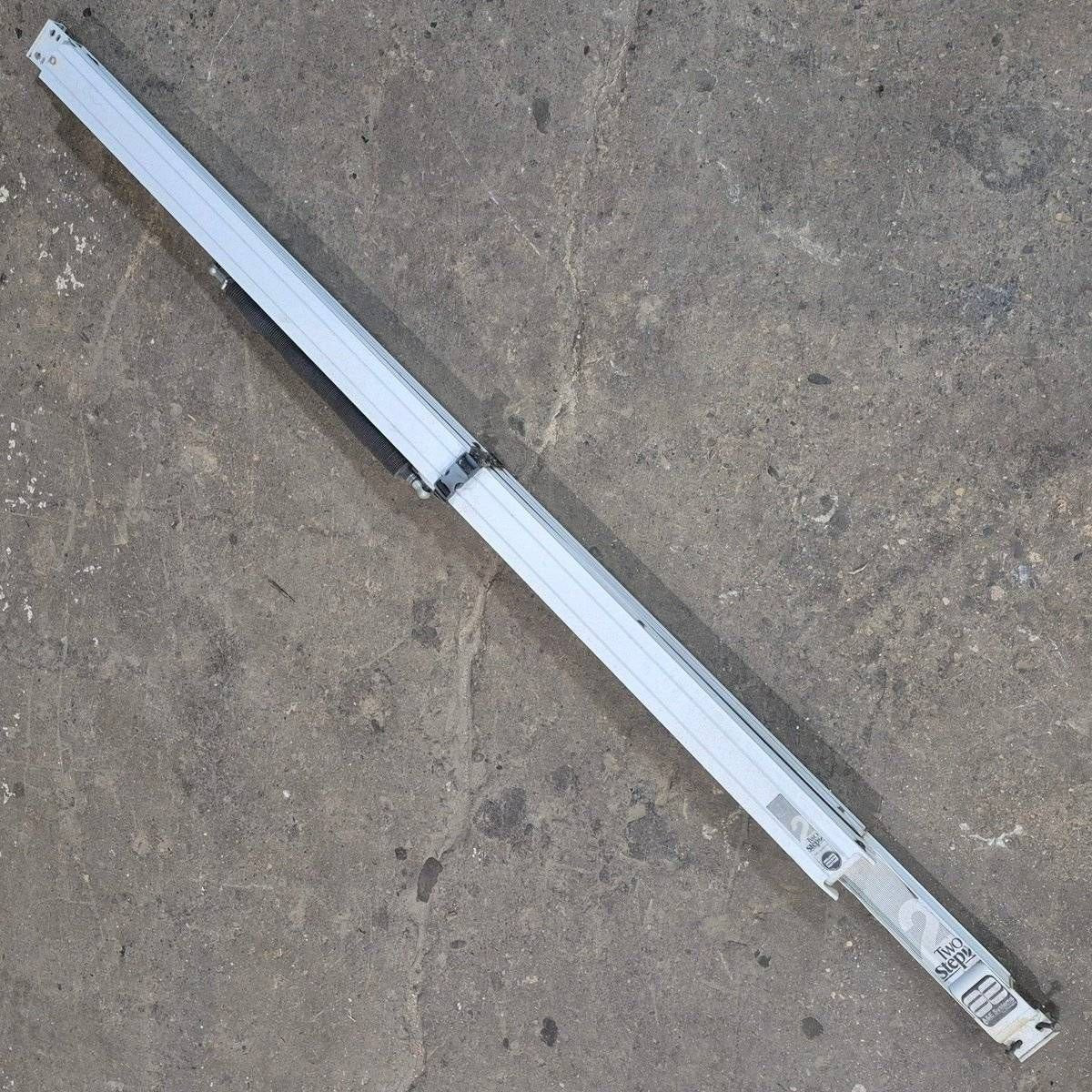 Used Dometic Awning Arm, Drive (Front), White, 64 1/2