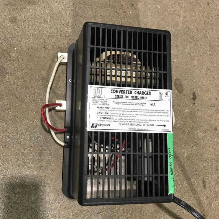 Used MAGNETEK 30 AMP Converter Charger 930-2 - Converters