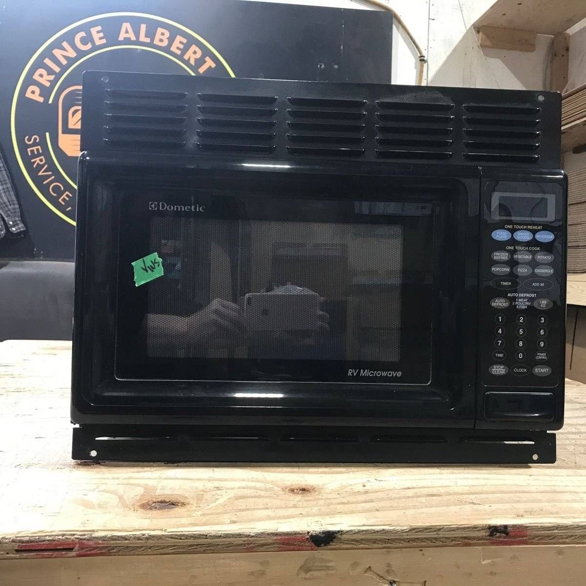 Used Dometic RV Microwave - 20.0