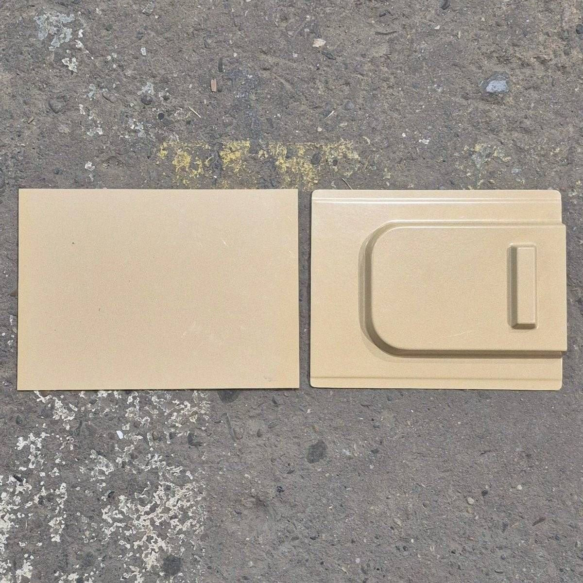 Used Screen Door Slide Panel Set, Beige - 11 1/4