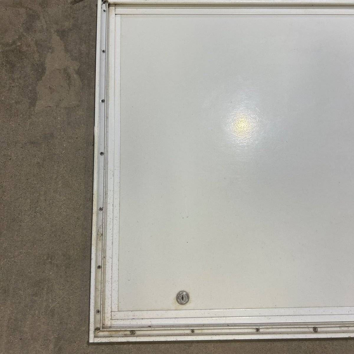 Used Square Cornered Cargo Door - 29.75 X 23.75 X 0.875 - Photo 2