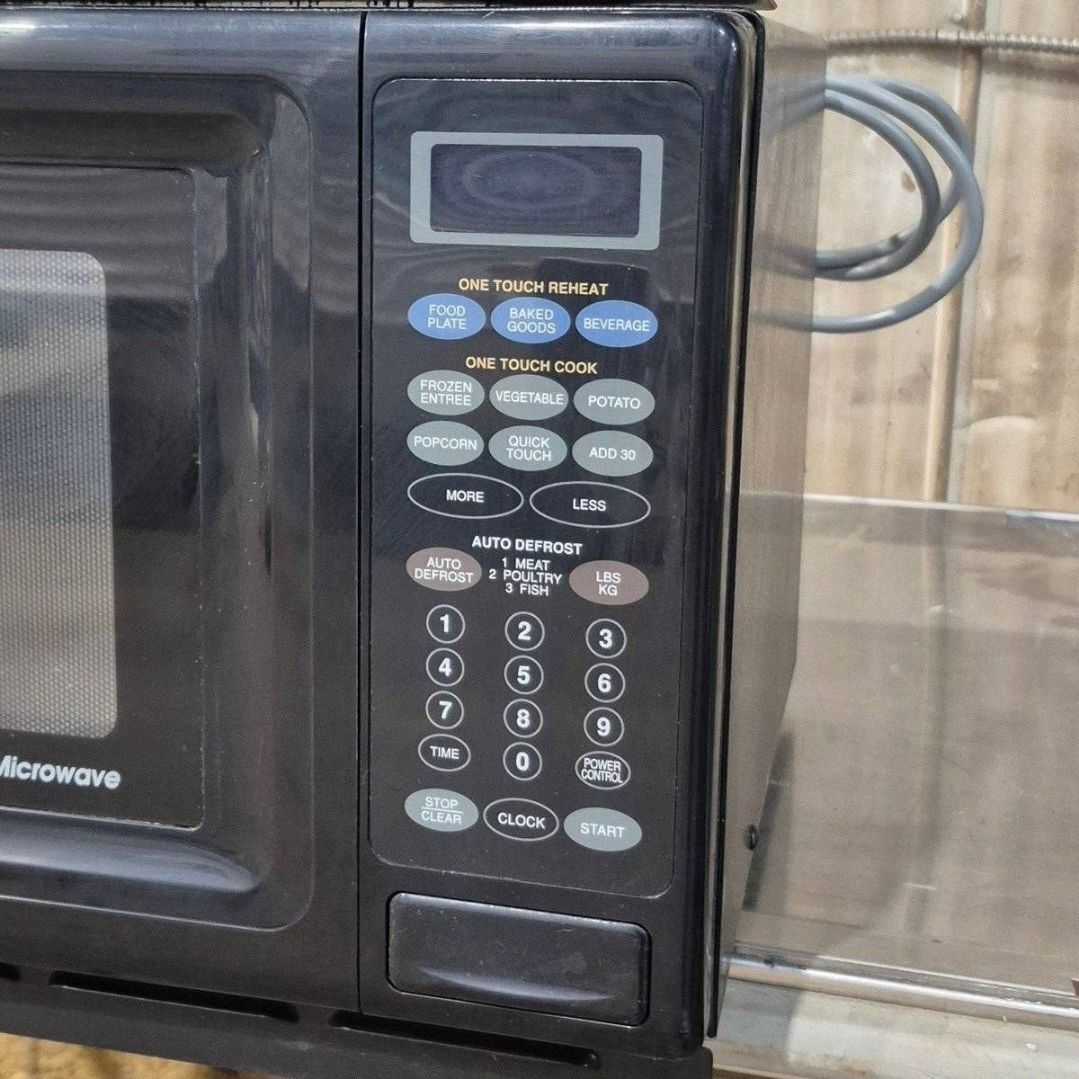 Used Dometic RV Microwave - DMW10MB , 21
