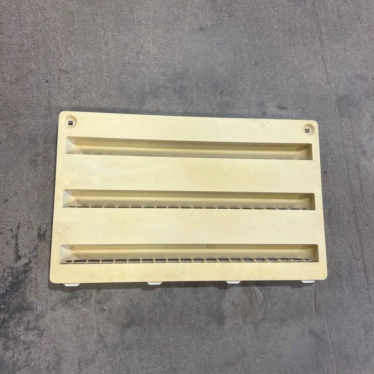 Used Dometic Air Intake Side Refrigerator Vent, Yellowed, No Frame - 3102277.021 - Photo 2