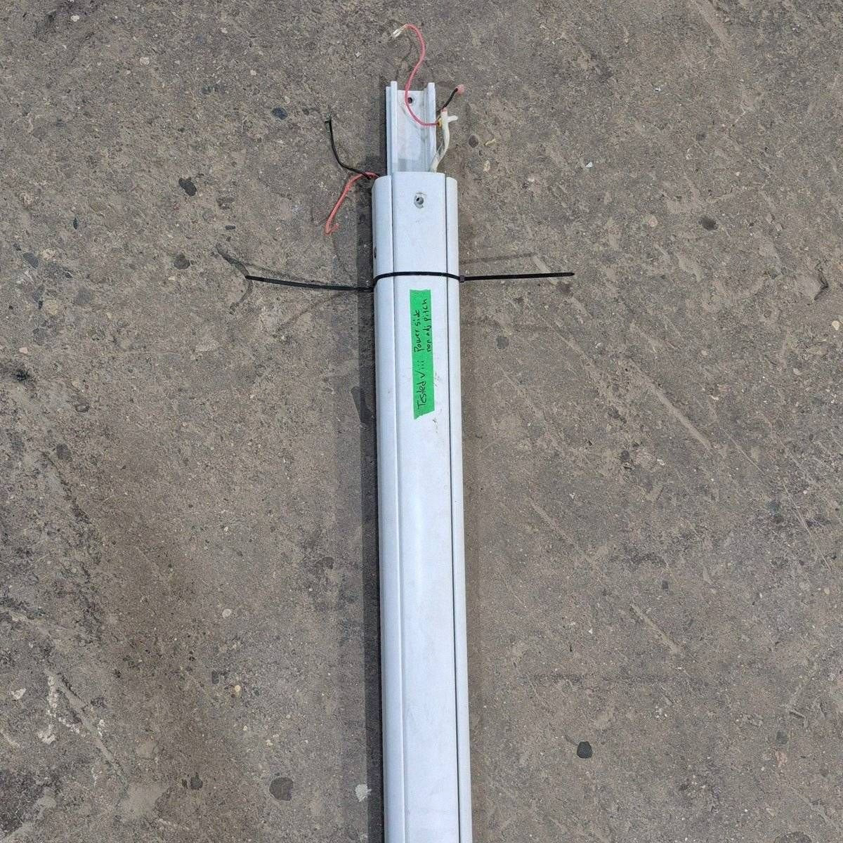 Used Carefree Awning Arm, Drive (Front), Steep Pitch, White, 59" - Travel'r , R001507WHT - Photo 2