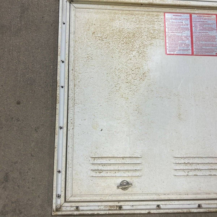 USED Square Corner Propane cargo door - 25.25 X 19.75 X 0.625  - Photo 2