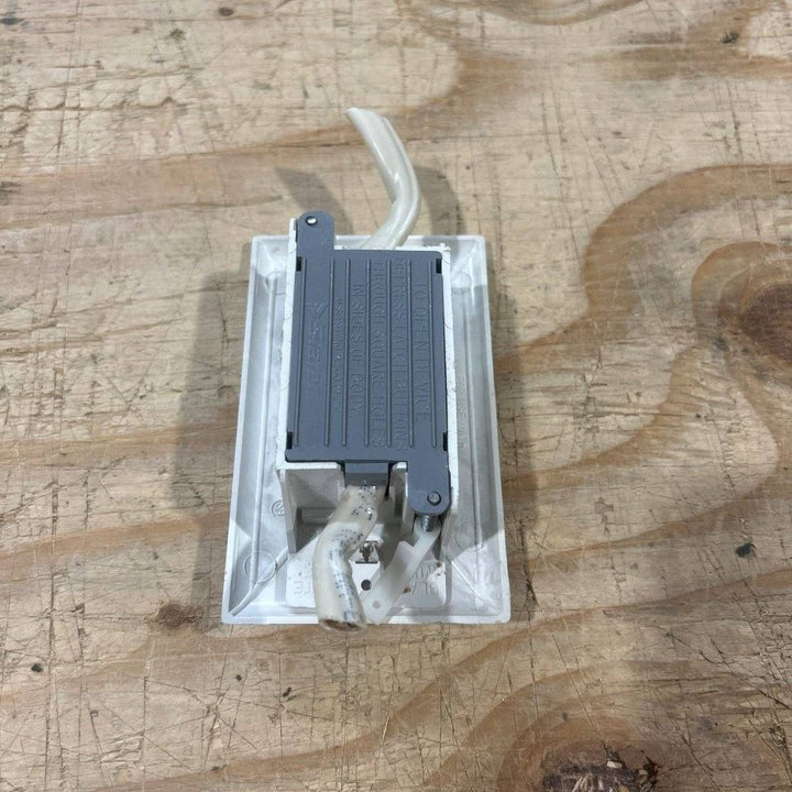 Used 110v RV Single Light Switch - Photo 2