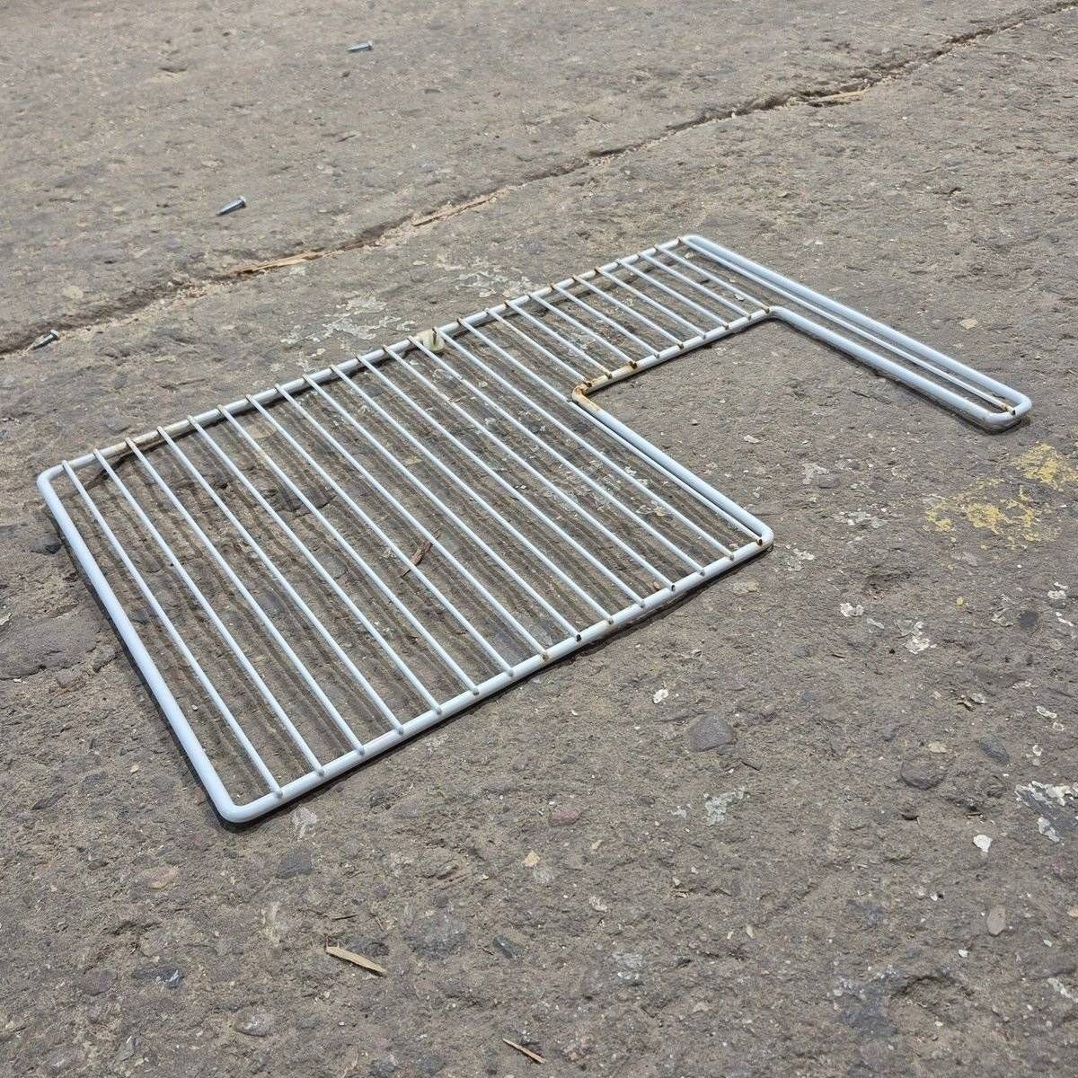 Used Norcold Bottom Wire Shelf, White, 19 3/8" X 11 3/4" - Photo 2