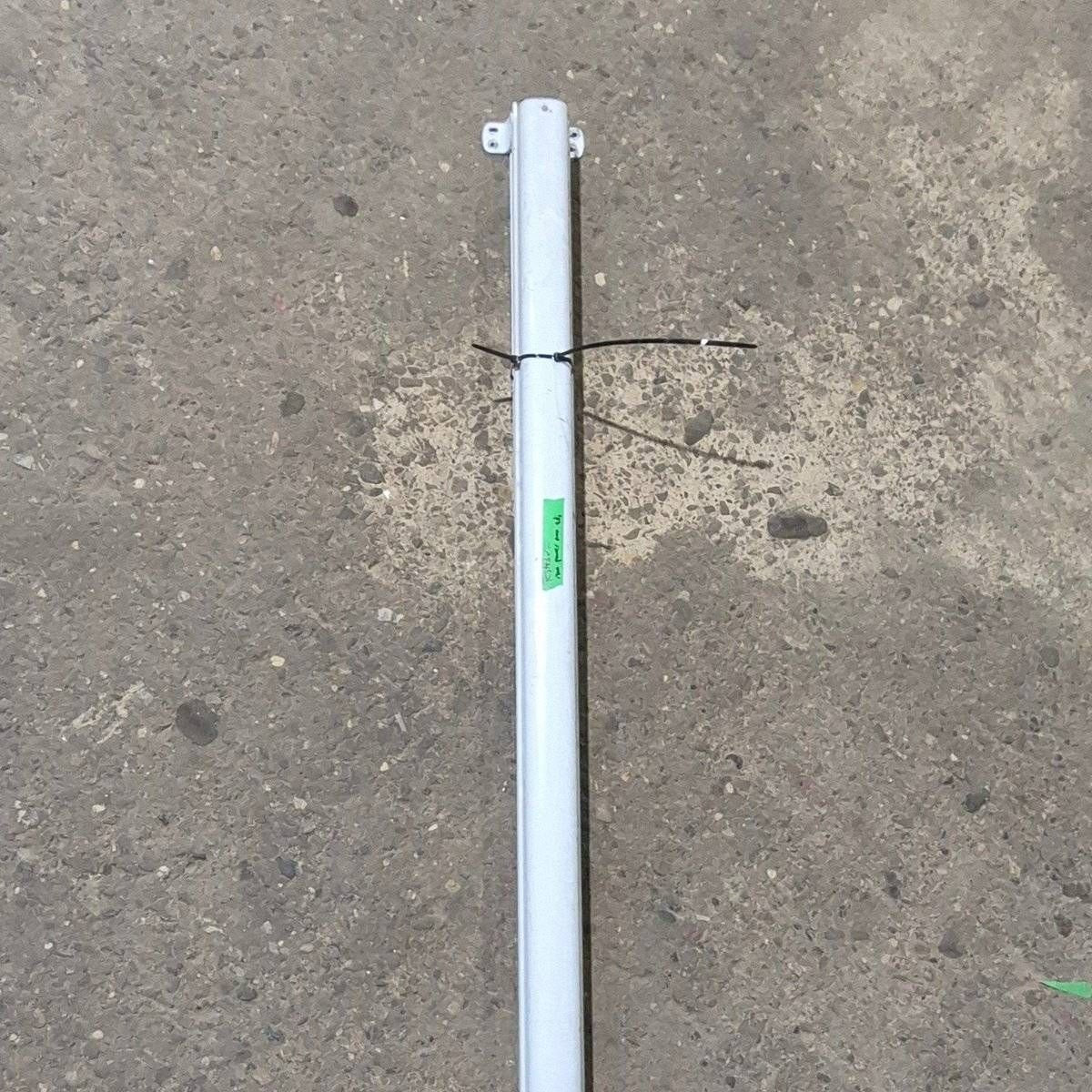 Used Dometic Awning Arm, Idler (Rear), White, Non-Adjustable Pitch, 66" - 3312487.022B - Photo 2