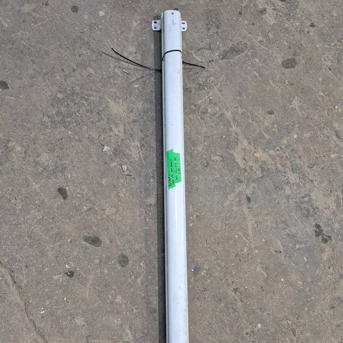 Used Dometic Awning Arm, Idler (Rear), White, 66