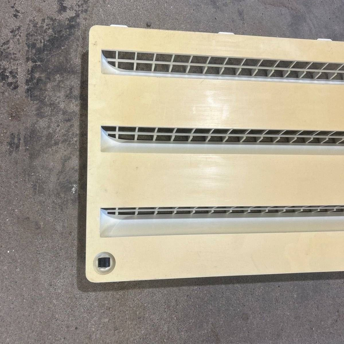 Used Dometic Air Intake Side Refrigerator Vent, Yellowed, No Frame - 3102277.021 - Photo 2