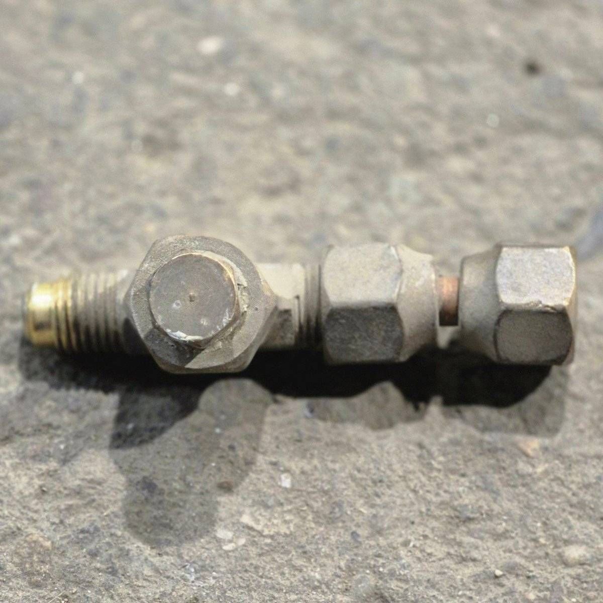 Used Norcold Pressure Tap and Swivel Connector Assembly - 621173 - Photo 2