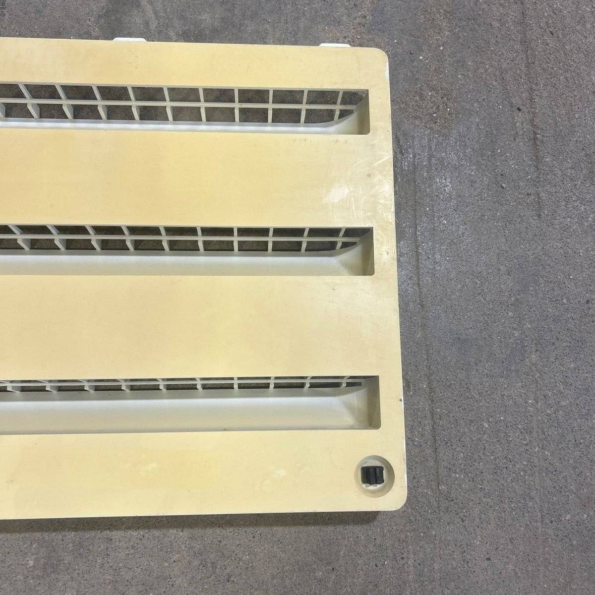 Used Dometic Air Intake Side Refrigerator Vent, Yellowed, No Frame - 3102277.021 - Photo 3