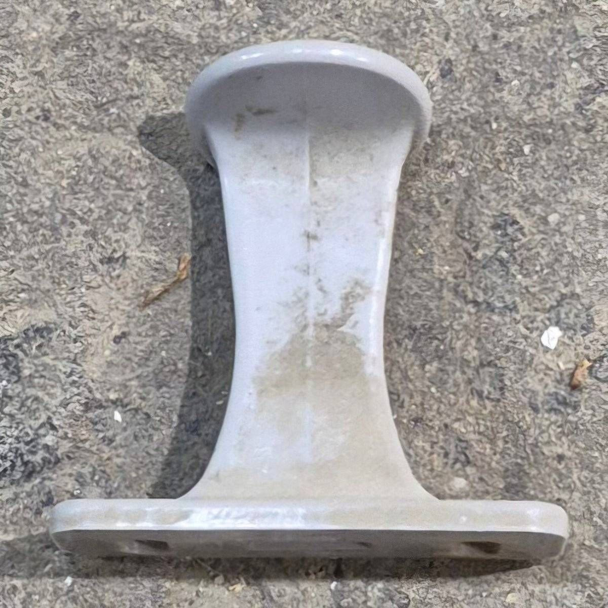 Used Norcold Fridge Latch, Beige - 638724 - Photo 3